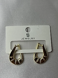 Gold taşlı Su damlası model küpe